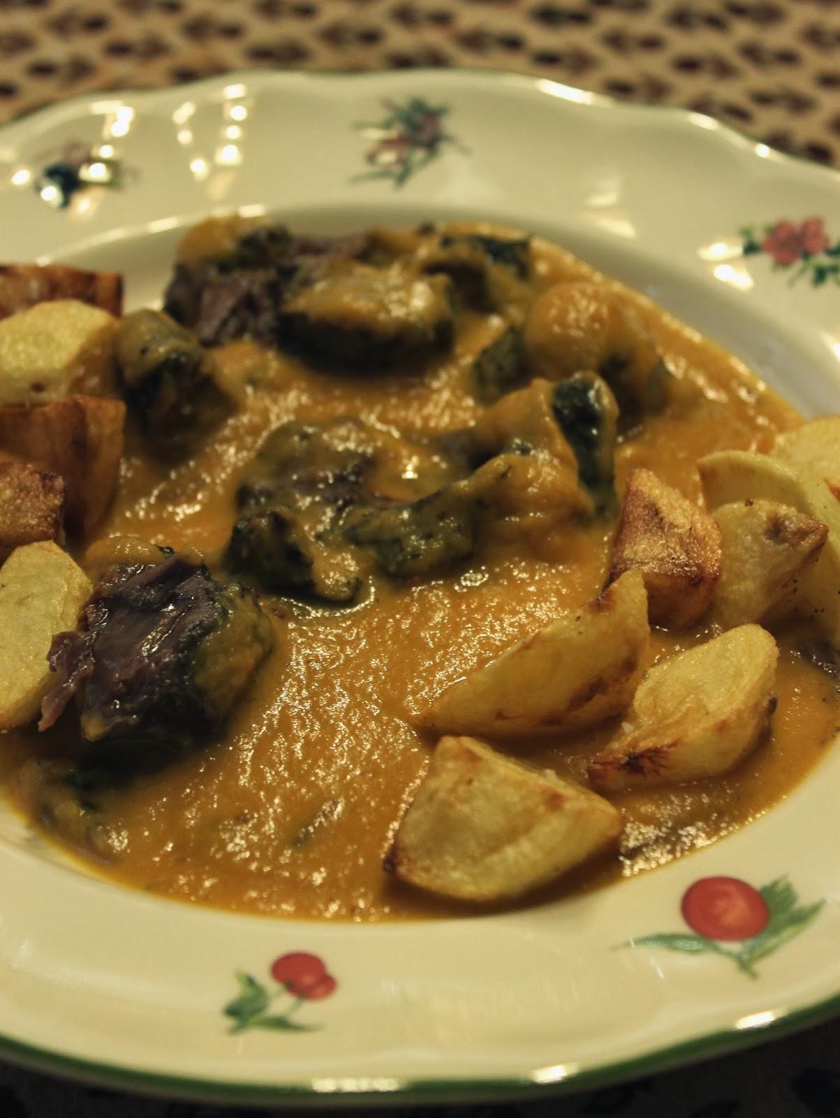 Carrillada de Ternera con salsa de manzana