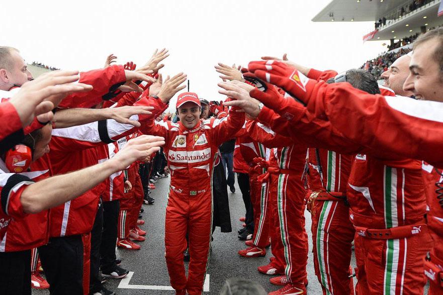 Homenaje de Ferrari a Massa