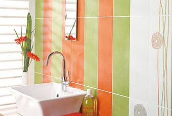 Lindos baños en verde y naranja - Paperblog