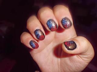 manicura serpiente de colorines