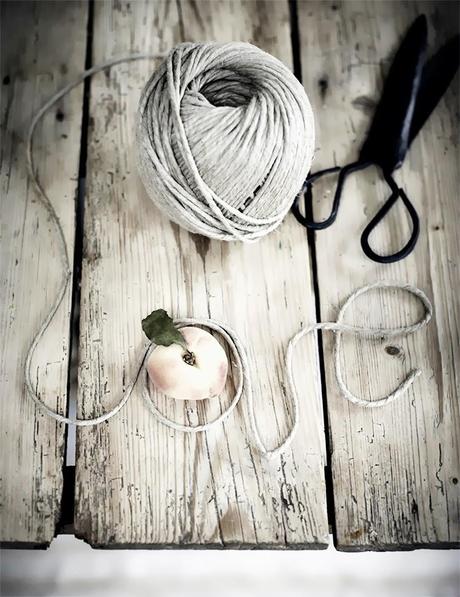 Ideas DECO: tela de saco y cordones... Ideas DECO: tela de saco y cordones...