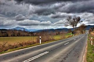 On the road, Álava, País Vasco
