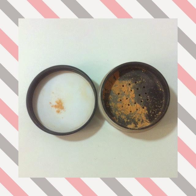 Select sheer/loose powder en el tono NC20 de M.A.C.