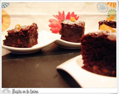 Brownie de chocolate con naranja - Dia del Brownie