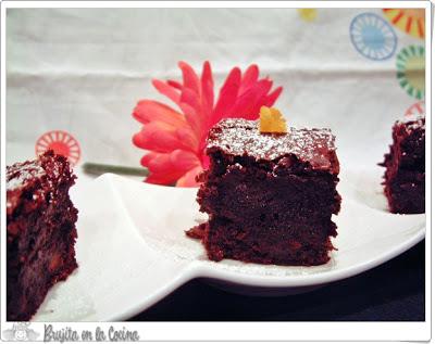 Brownie de chocolate con naranja - Dia del Brownie