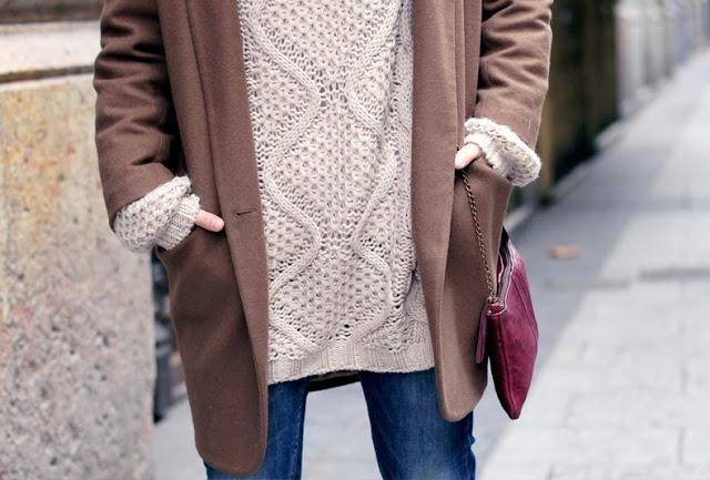 COLLAGE + street style