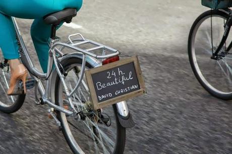 DAVID CHRISTIAN david christian, invitadas a medida, trendcycle, pasarela de moda en bici, invitadas, bodas, novias, canotier, bohochic tocados, cristina blanco, guiadeestilo, guia de estilo blog,