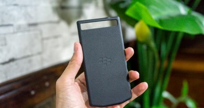 Así luce el BlackBerry Porsche Design P’9982