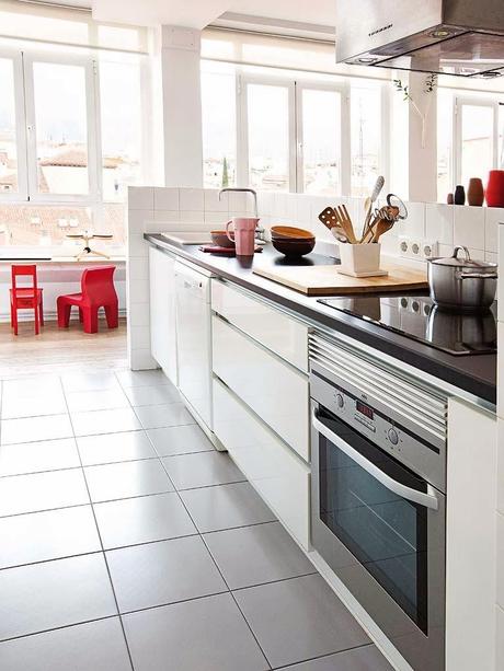 UN PISO COLORIDO PARA AFRONTAR LA SEMANA