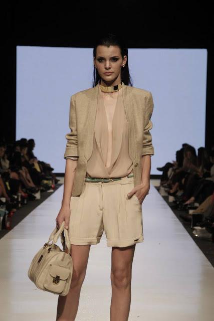 Desfiles 2do. día del Lifweek - Opiniones