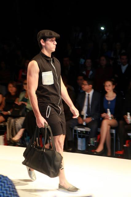 Desfiles 2do. día del Lifweek - Opiniones