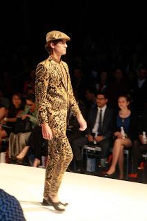 Desfiles 2do. día del Lifweek - Opiniones