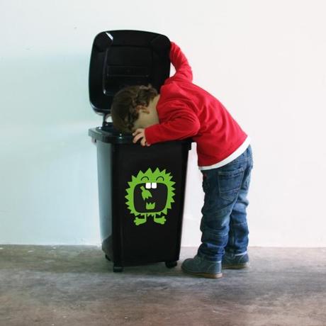 Monstruos del reciclaje, vinilos que educan Monstruos del reciclaje, vinilos que educan