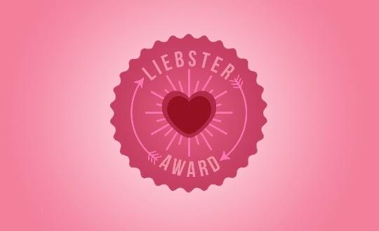 mil gracias por el liebster award