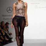 In Amelia´s Locket Pasarela Alexia Ulibarri PV 2014