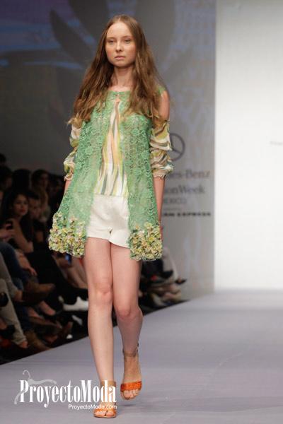 Los Colores de la Selva Tropical llegan a #MBFWMx con JI+B JI-&-B-MBFWSS14-19