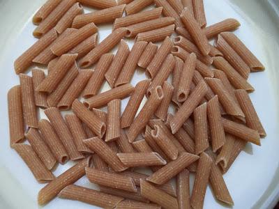 Macarrones de Espelta con Chorizo y Pollo