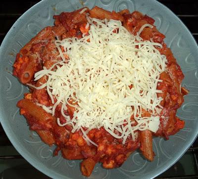 Macarrones de Espelta con Chorizo y Pollo