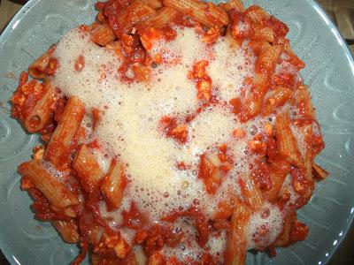 Macarrones de Espelta con Chorizo y Pollo