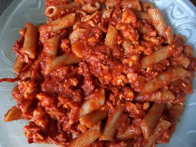 Macarrones de Espelta con Chorizo y Pollo