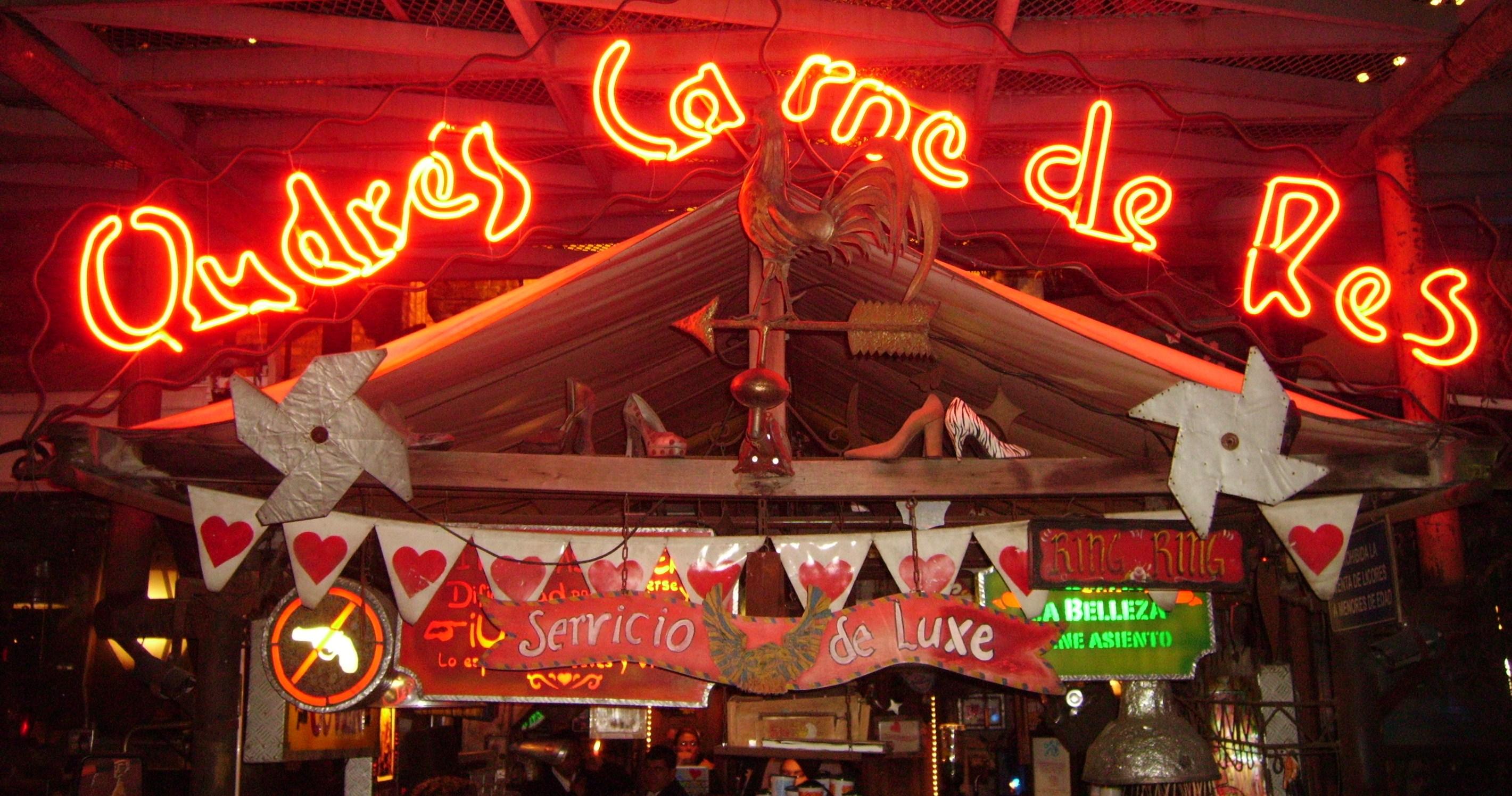 Colombia: Dueño de restaurant justifica violación