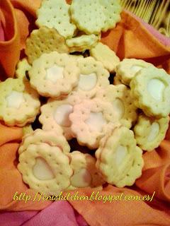 Galletas limón con glaseado de limoncello