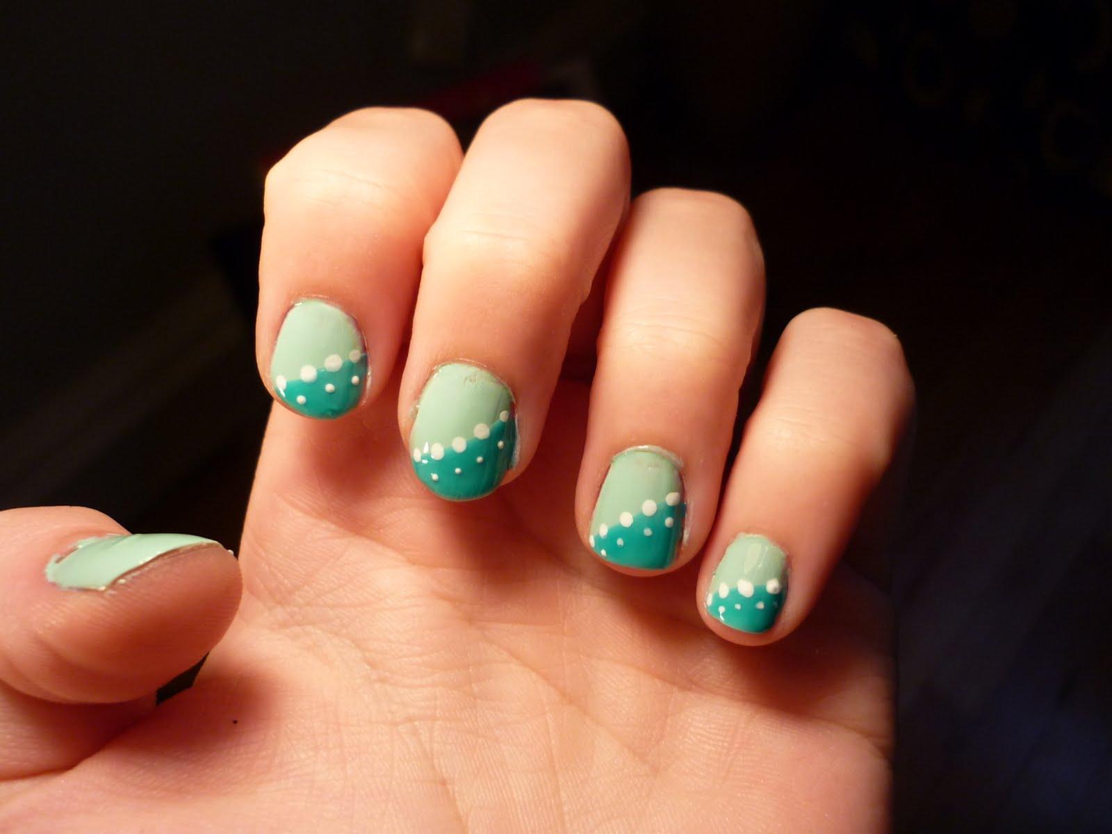 10. Easy Nail Art Designs Using Only 3 Colors - wide 6