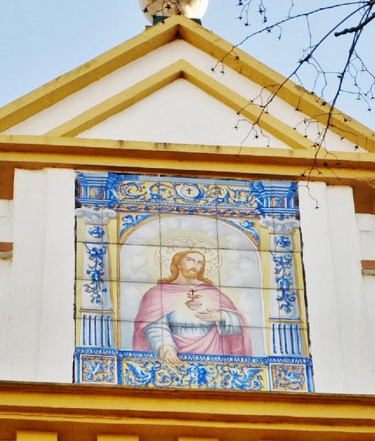 El Sagrado Corazón de Jesús, en la Calle Montevideo.