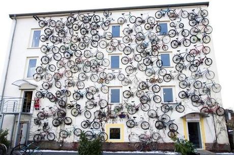 Haz de la Fachada de tu Negocio tu mejor Spot Publicitario Fahrradhof Altlandsberg