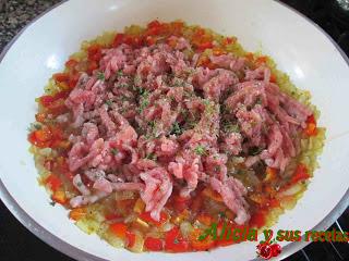 ROLLITOS DE COL RELLENOS AL CAVA