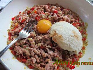 ROLLITOS DE COL RELLENOS AL CAVA