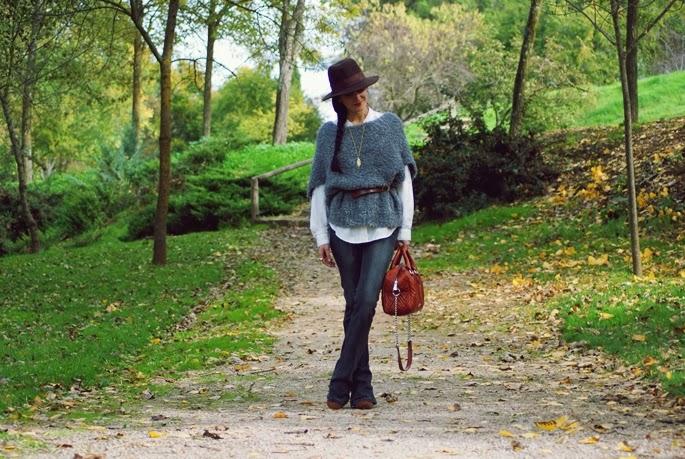 GREY OBSESSIONsweater: Zara, shirt: Mango, jeans: Lee, Ha...