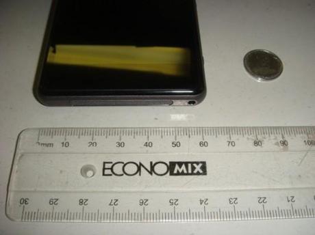 Sony Xperia Z1S. Imágenes filtradas Xperia-Z1s_D5503_7-640x480-566x424