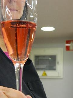 Entre-Cepas tiene un interesantes cursos para aprender a distinguir y valorar las cualidades de cada vino