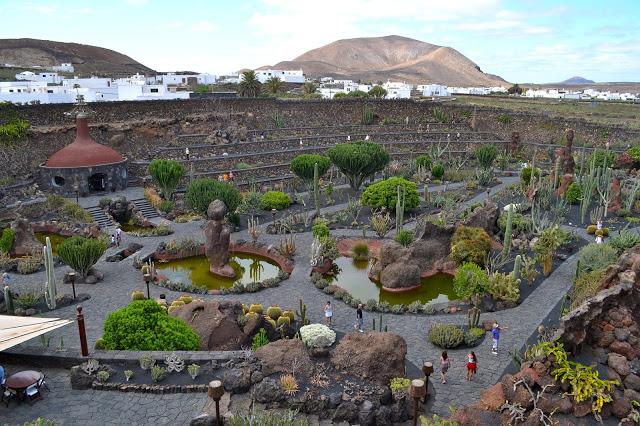 Volcanes_milenarios_Jardín_de_Cactus_ObeBlog_Lanzarote_11