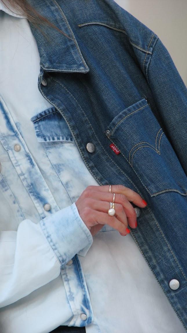 T H E L A S T S U M M E R P I E C E S