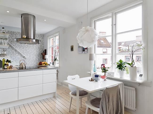 Un duplex nórdico vestido de otoño