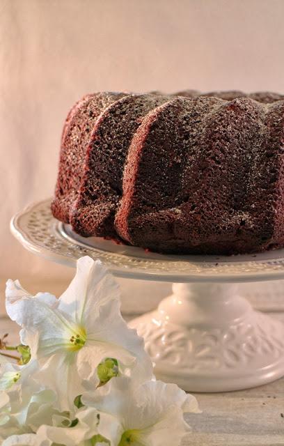 Red Velvet Bundt Cake