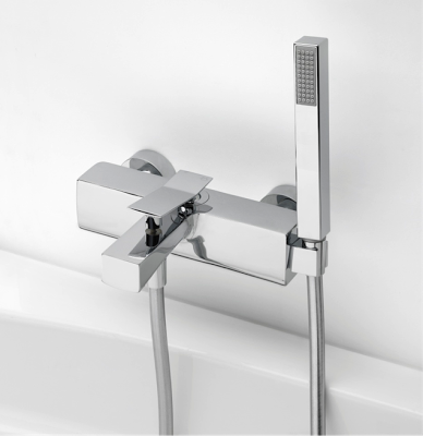 três recomienda:  Griferías de diseño para el baño