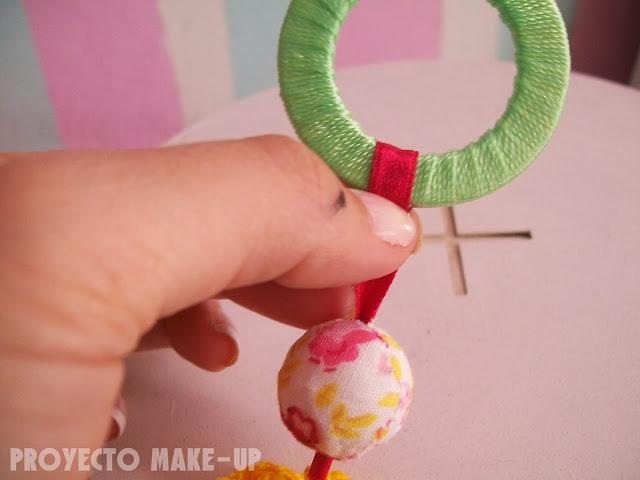 D.I.Y. Borla decorativa super colorida.