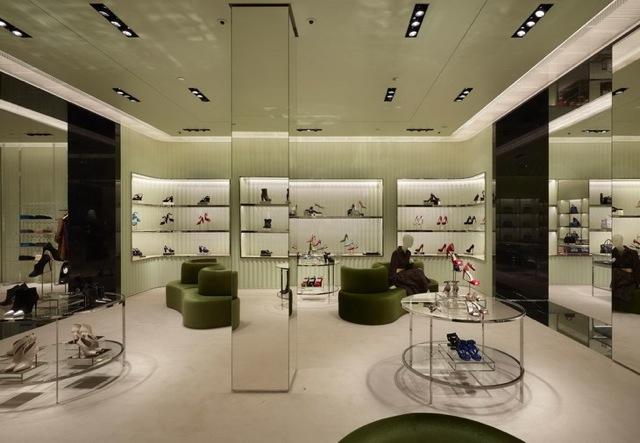 PRADA-Store-Barcelona