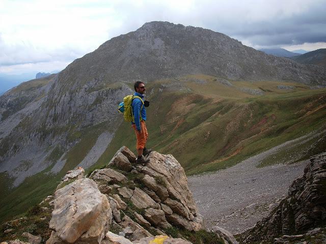 cuetu les cabres y senda les merines