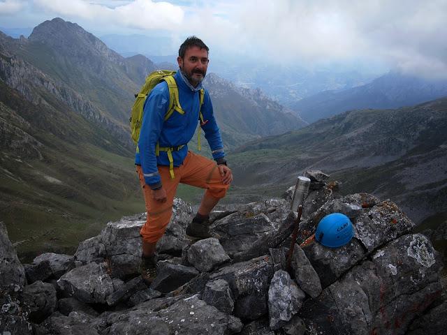 cuetu les cabres y senda les merines