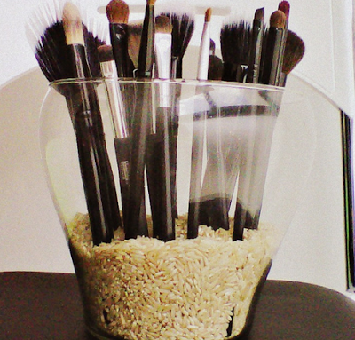 DIY: Organizar brochas y pinceles de maquillaje