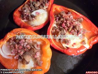 PIMIENTO ASADO CON BACON Y CHAMPIÑONES