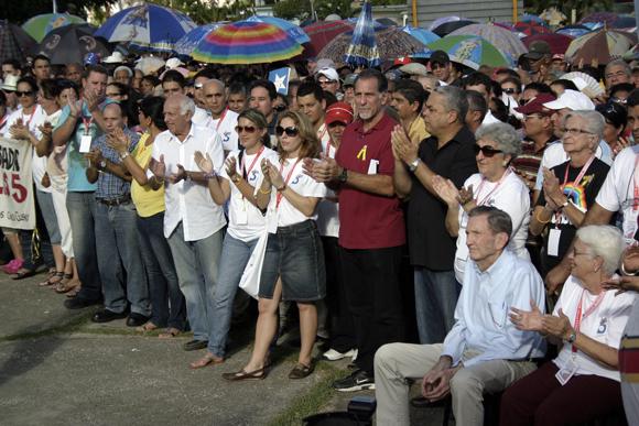 Multitudinario acto en Holguín por el regreso a la Patria de Héroes antiterroristas cubanos