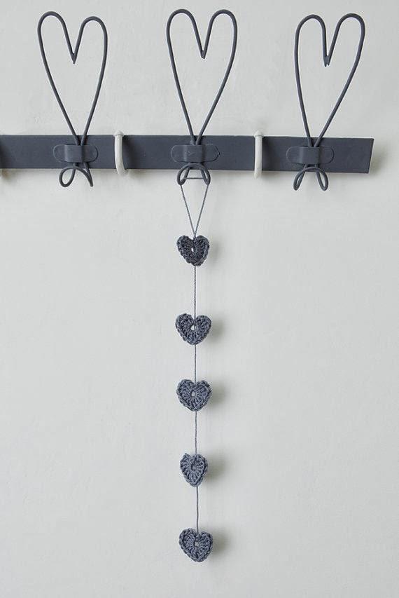 GUIRNALDAS A CROCHÉ