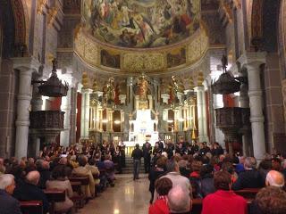 Pinturas corales doradas