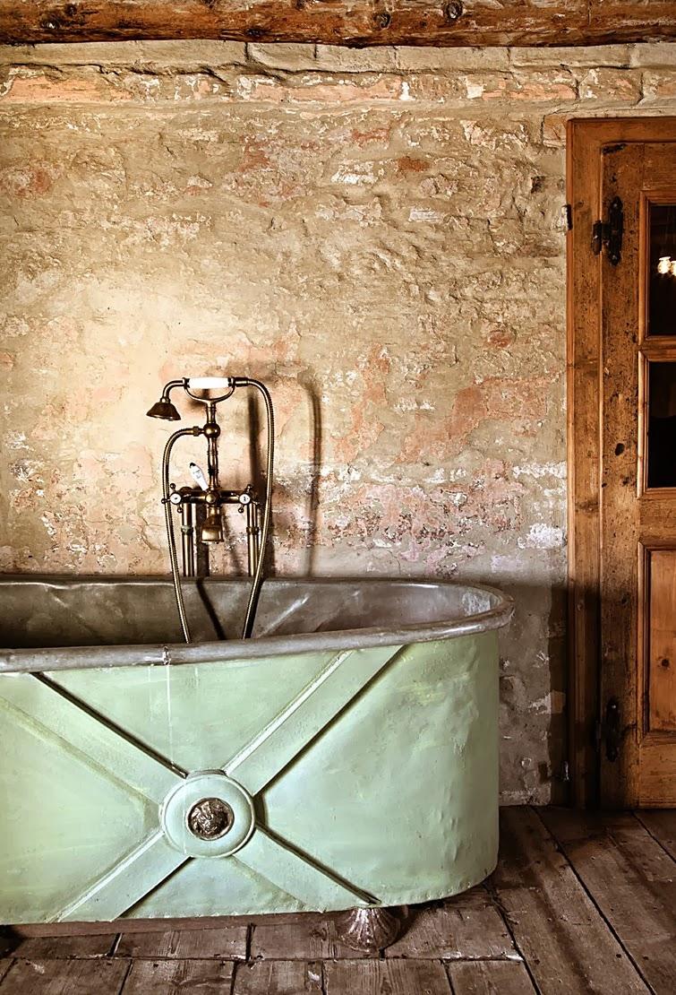 antiguo molino restaurado: rústico-chic