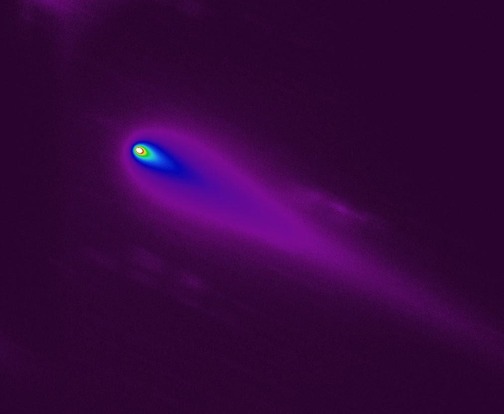El cometa ISON aumenta repentinamente su brillo. Como observarlo